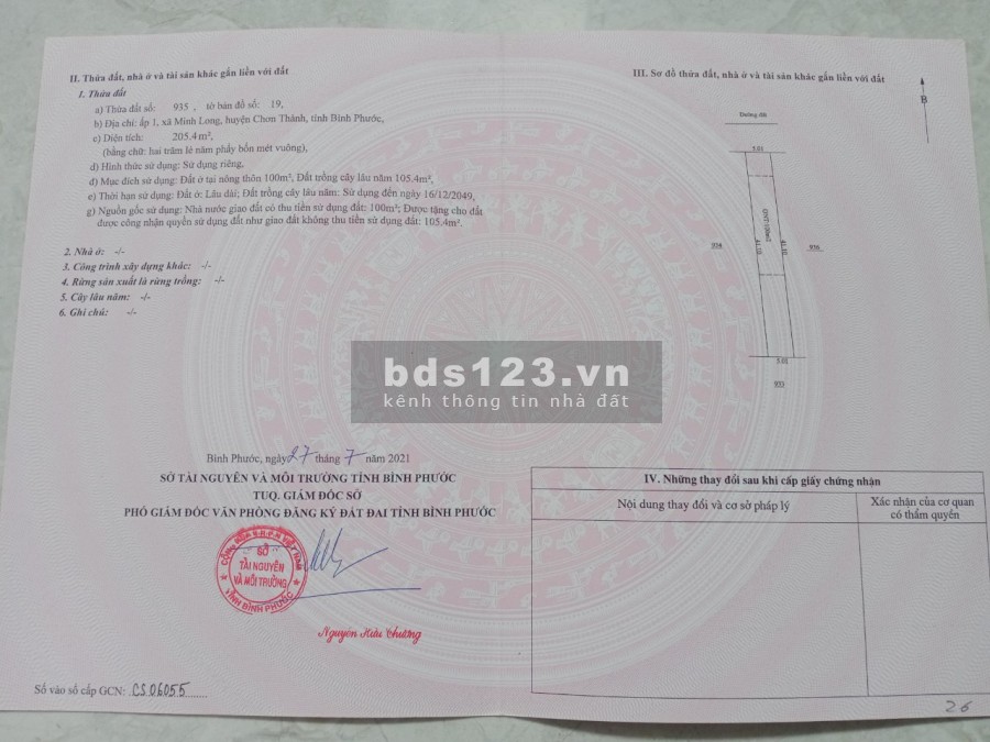 Cần bán gấp 2 nền đất mặt tiền trung tâm Chơn Thành.Sổ đỏ cầm tay.