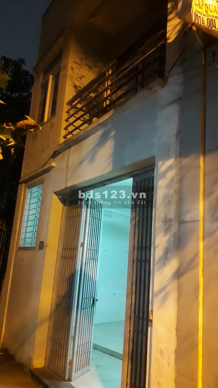 Cho thuê nhà nguyên căn số 6 ngõ 320 phố Định Công diện tích sử dụng 77m2, lh 0949151465