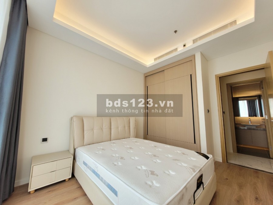 Cho thuê căn hộ Sarina - 3pn, diện tích sử dụng 127m2, Sala, Full nội thất, mới tinh