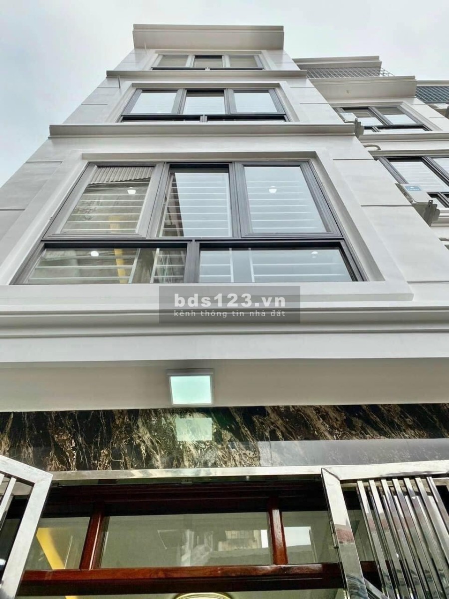 Bán nhà mới đẹp về ở ngay Nguyễn Trãi Quận Thanh Xuân ngõ ô tô qua, dtsd 38m2, đúc 5 tầng