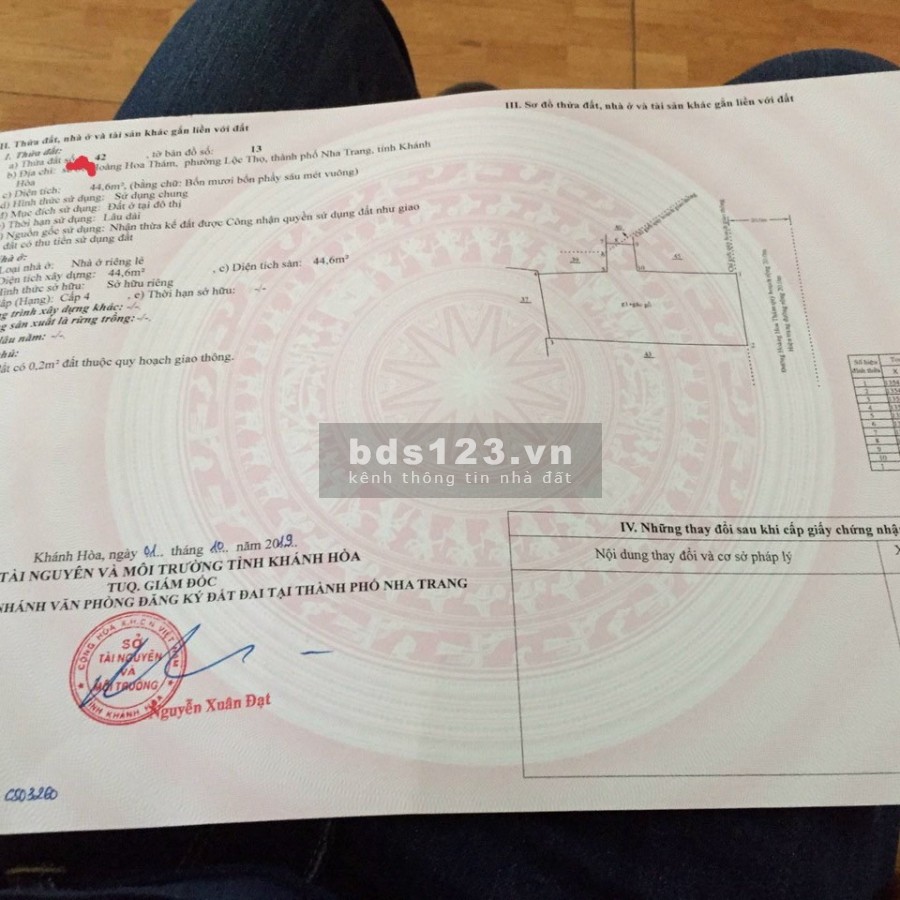 Bán nhà 4 tầng, mặt tiền đường Hoàng Hoa Thám khu dân cư tiện ích đủ, lh 0339161411