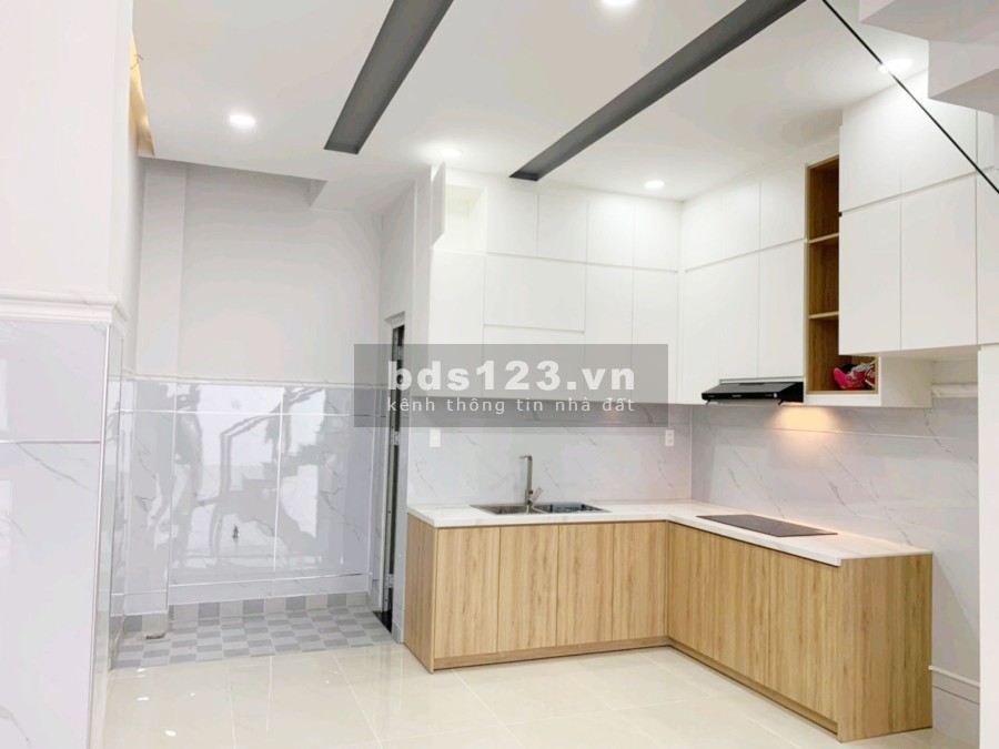 Nhà nguyên hẻm xe hơi diện tích 4m x 13m Nguyễn Thị Thập phường Tân Phú Quận 7