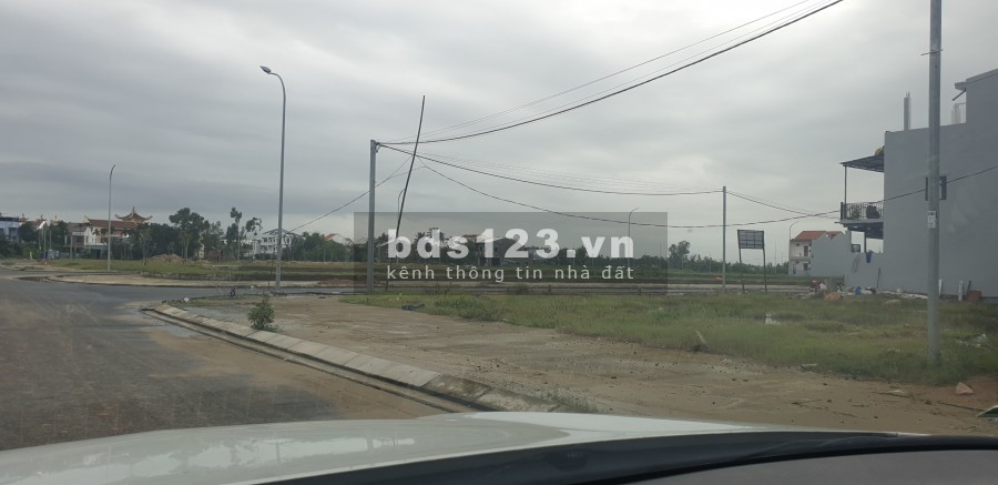 Bán đất đường lớn 45m chưa qua đầu tư giá bán 7.9 tỷ, thương lượng, lh 0981373881