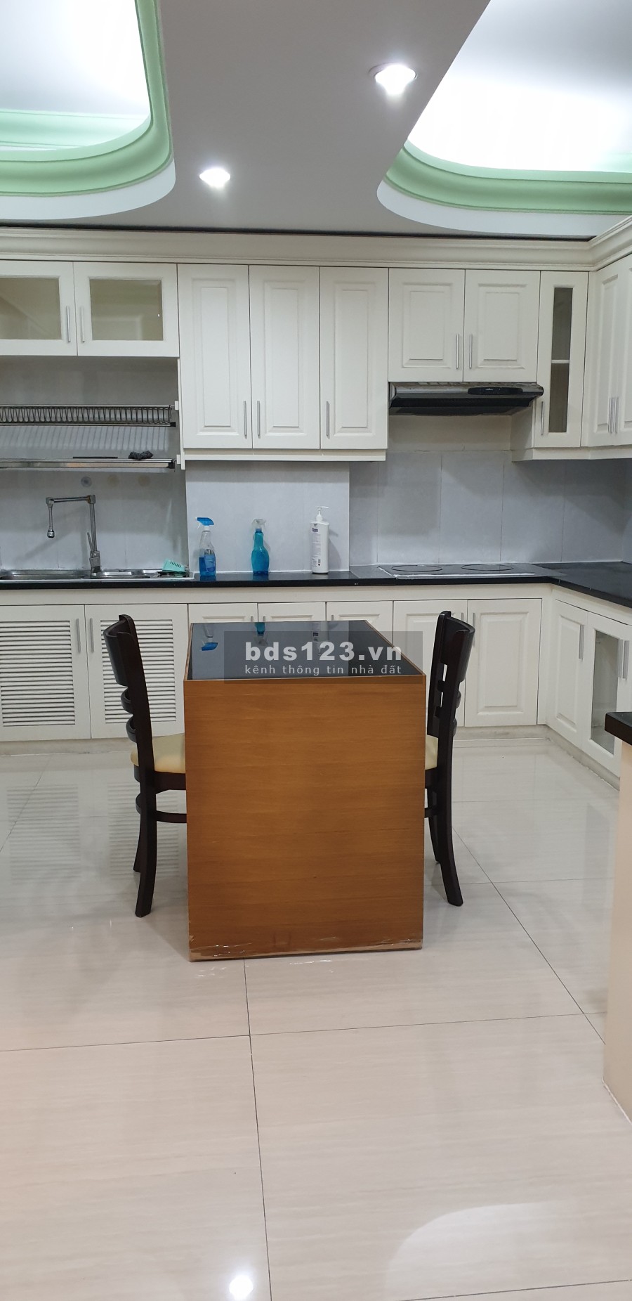 Cho thuê căn hộ Homyland 1 ở tầng 1, diện tích sử dụng 99m2, đầy đủ nội thất vào ở ngay