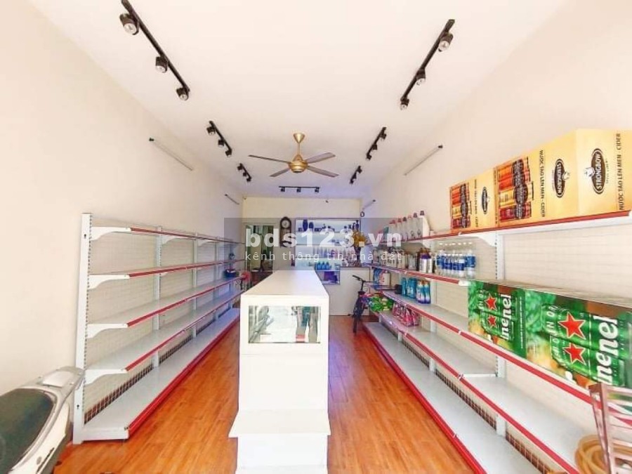 Nhà bán mặt tiền khu Bắc Hải phường 6 Quận Tân Bình 2 tầng diện tích 66m2 sổ sẵn