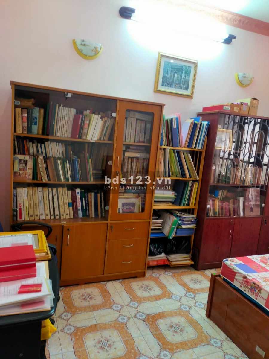 Biệt thự MT khu Tên Lửa 200m2 10x20, 3 tầng vuông vức, dân trí cao, cực rẻ, nhỉnh 20 tỷ TL