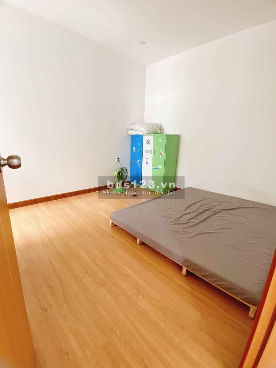 Cần cho thuê 1 Phòng chung căn hộ cho nữ ở trong căn hộ 2PN Conic Riverside Đường số 1, p7, Q8