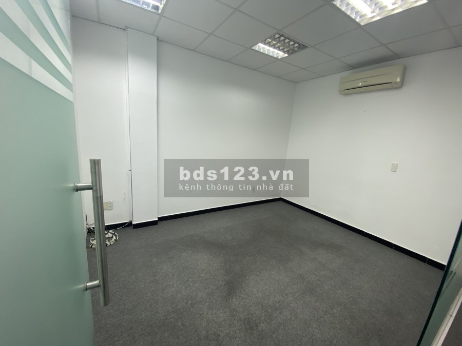 Cho thuê Văn phòng Quận 1 giảm 30% năm đầu hỗ trợ khách liên hệ 0902695180, vào sử dụng ngay