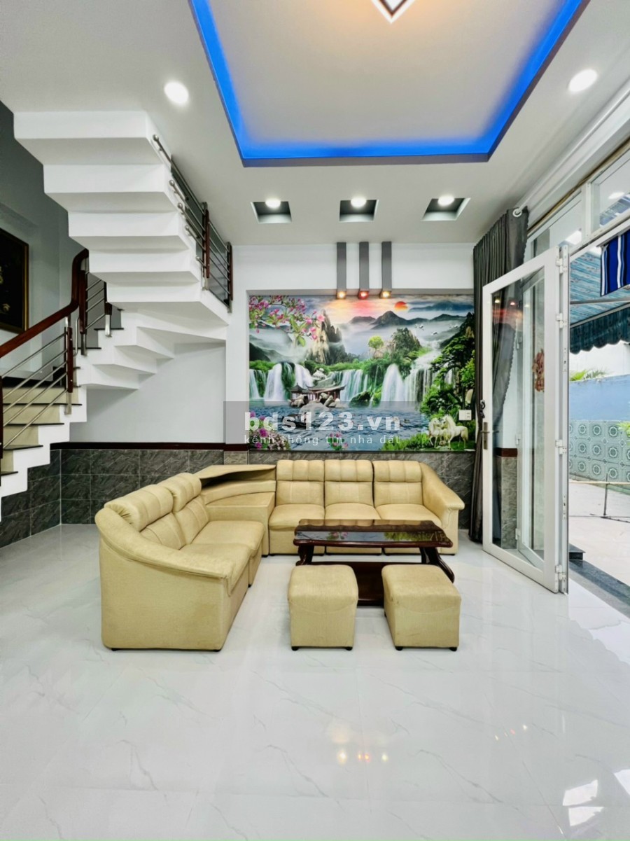 Nhà tuyệt đẹp Phan Huy Ích phường 12 Quận Gò Vấp, 4 lầu dtsd 136m2 chỉ nhỉnh 5 tỷ
