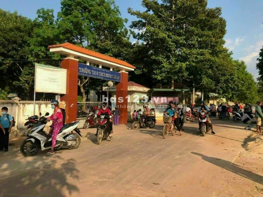 Chính chủ cần bán gấp 2 lô view trường cấp mầm non cấp 1,2 Minh Thành, giá 8.8 triệu/m2