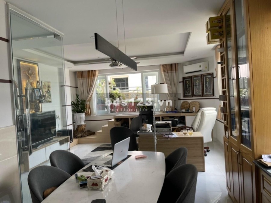 Bán nhà mặt tiền đường Trần Triệu Luật phường 7 quận Tân Bình hcm dt 55m2.
