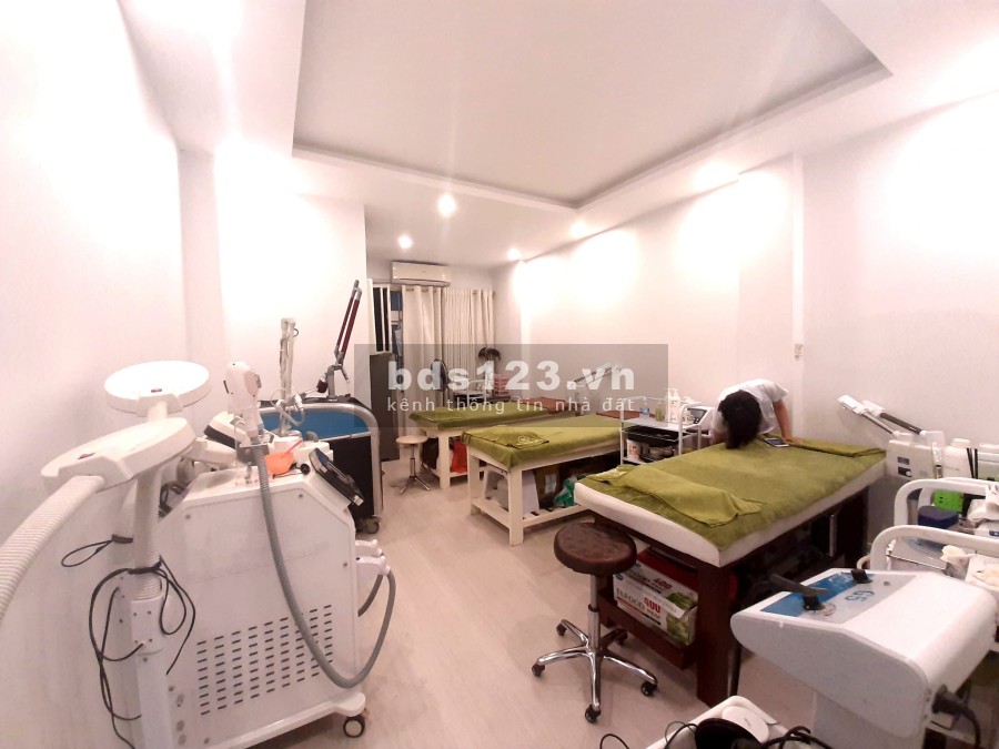 Nhà đẹp Trần Thái Tông Quận Cầu Giấy, kinh doanh dt 33m2 6 tầng đúc, mt 4.5m, giá chỉ 4.2 tỷ