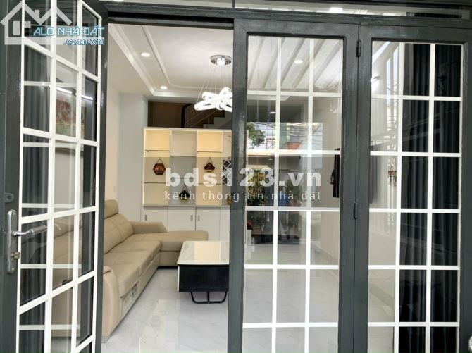 Nhà 4x18,5m, 3 lầu, hẻm 4,5m, 119 Nguyễn Thị Thập quận 7, Tp.HCM, Giá chỉ 8 tỷ