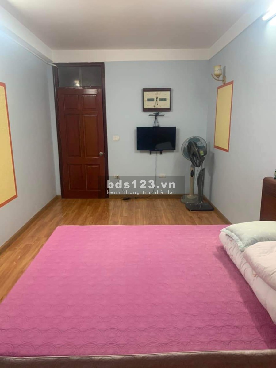Bán nhà Lê Đức Thọ, căn góc, 3 bước ra sân Mỹ Đình, diện tích 50m2, giá bán chỉ 3.4 tỷ