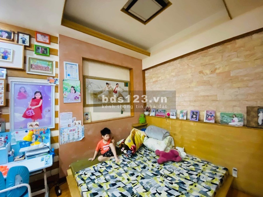 Bán nhà Giảng Võ Quận Ba Đình diện tích sử dụng 30m2 đúc kiên cố 6 tầng giá 5.8 tỷ
