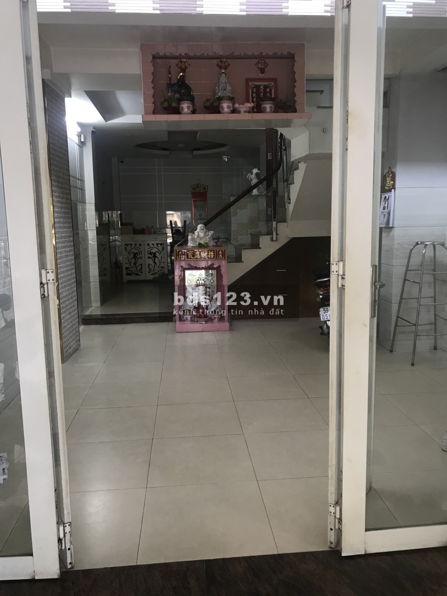 Mặt bằng mặt tiền đường Phạm Văn Chí khu an ninh, yên tĩnh diện tích 67m2, giá tốt