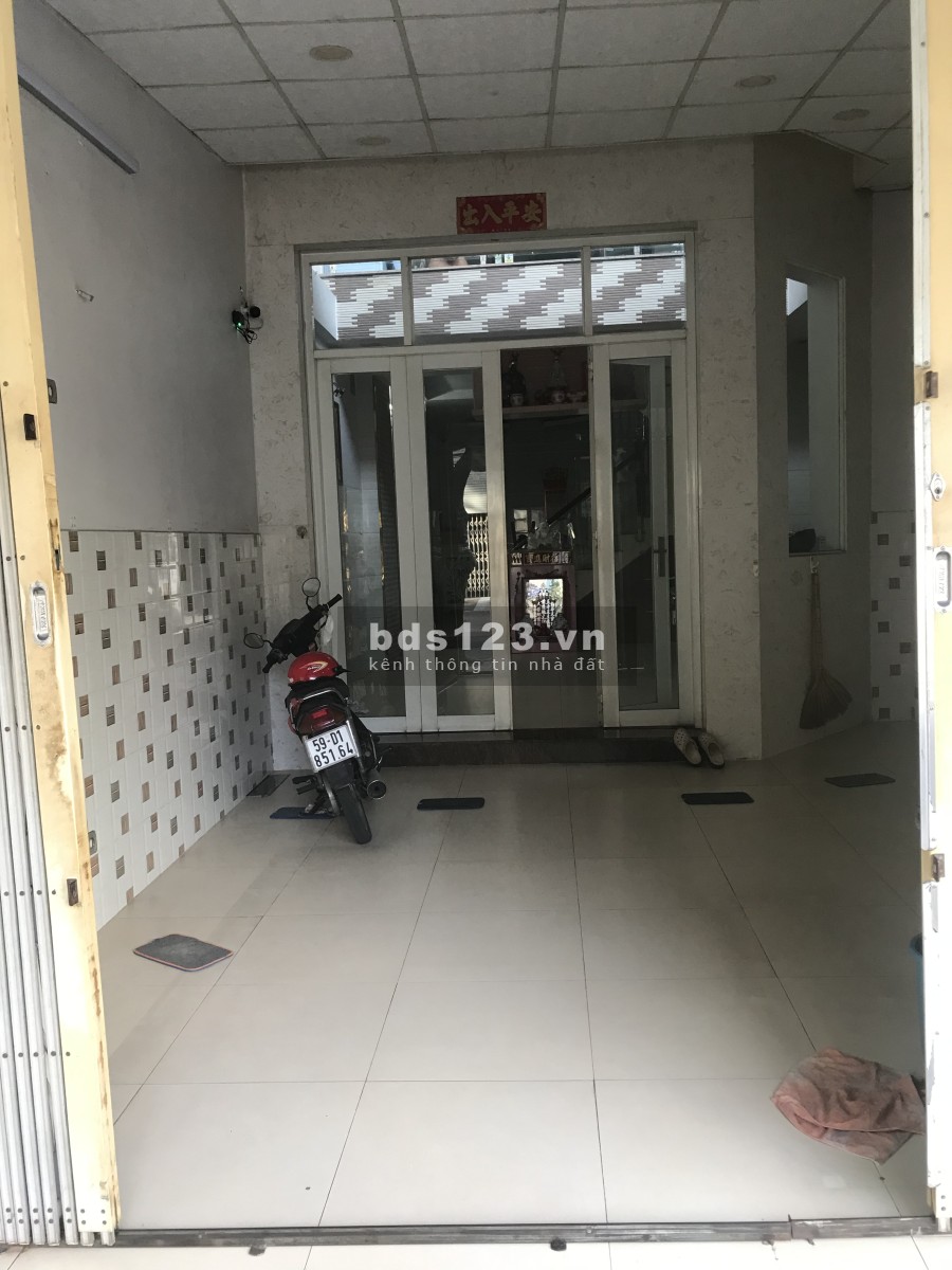 Mặt bằng mặt tiền đường Phạm Văn Chí khu an ninh, yên tĩnh diện tích 67m2, giá tốt