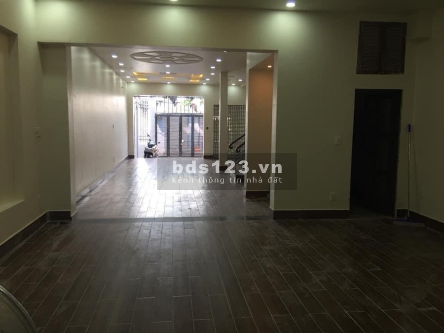 Chủ nhà cần bán gấp giảm thêm 300 triệu pháp lý đủ, giá tốt tiện đầu tư sinh lời