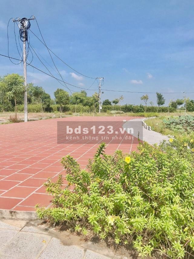 Dãy nền view công viên trung tâm, hướng Đông Nam pháp lý chính chủ, thanh toán linh hoạt