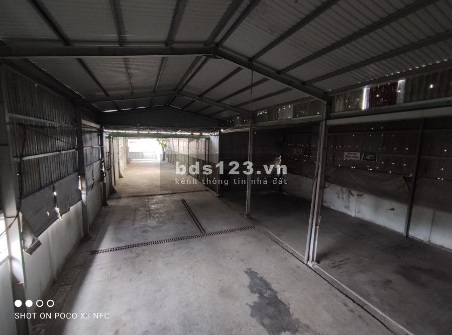 Cho thuê kho diện tích sử dụng 800m2 mặt tiền Hoàng Hữu Nam Quận 9, hợp đồng dài hạn
