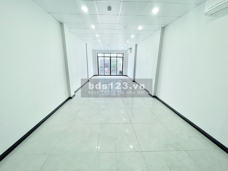 Cho thuê văn phòng giá rẻ quận 10 Đường Tô Hiến Thành liên hệ 0902695180, đủ công năng