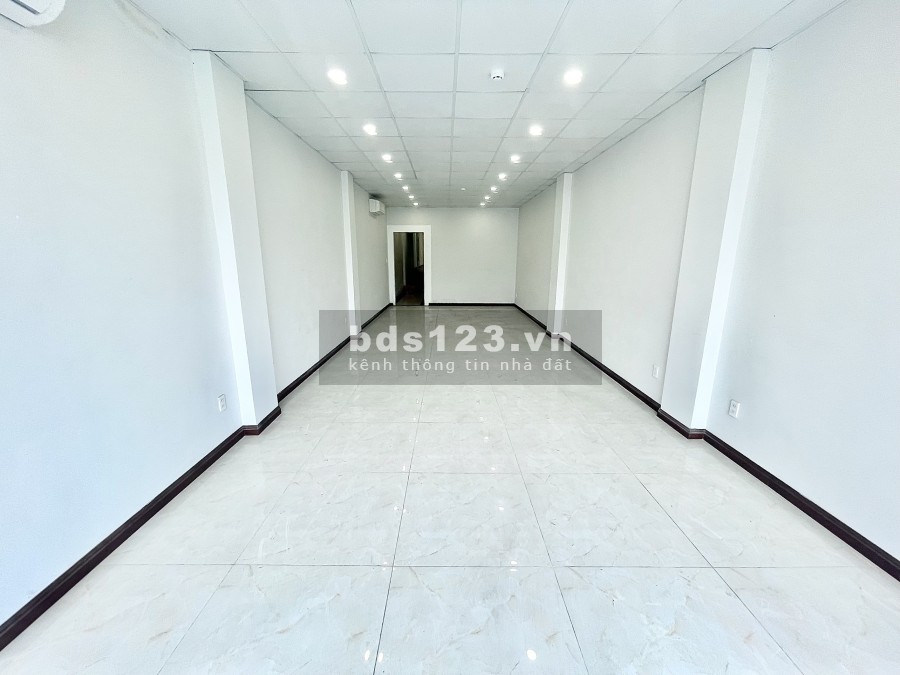 Cho thuê văn phòng giá rẻ quận 10 Đường Tô Hiến Thành liên hệ 0902695180, đủ công năng