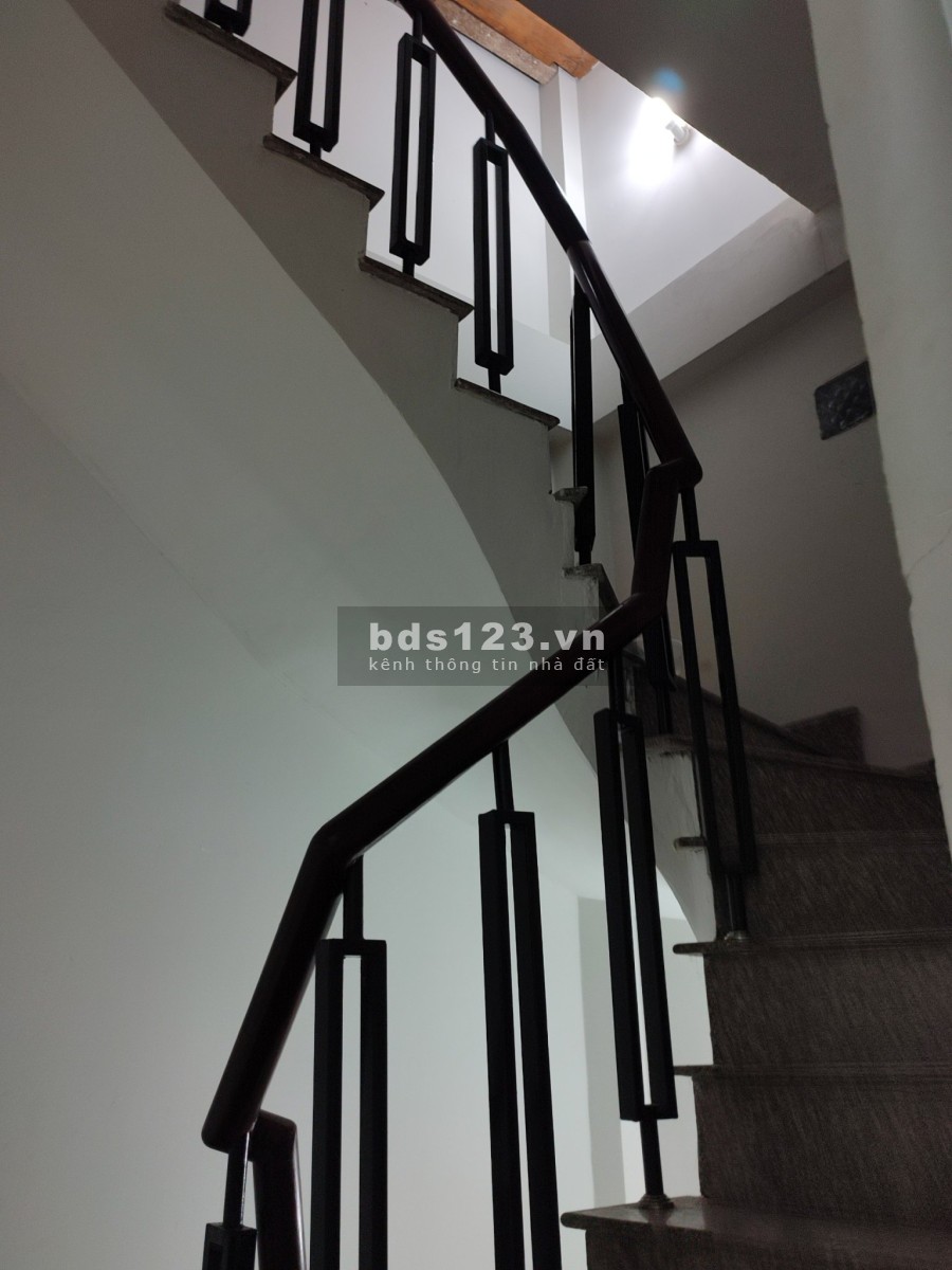 Bán Nhà HXH Thích Quảng Đức. P5. Quận Phú Nhuận. DT 44.1m2. Trệt,2 lầu,ST