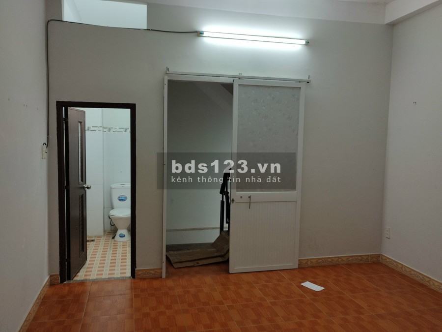 Bán Nhà HXH Thích Quảng Đức. P5. Quận Phú Nhuận. DT 44.1m2. Trệt,2 lầu,ST