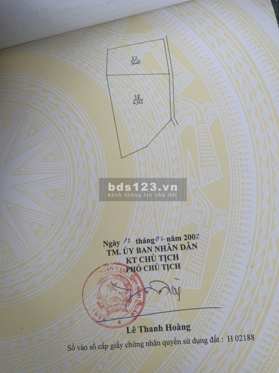 Bán 10.000m2 chỉ có 3,5 tỉ- thích hợp đầu tư mặt tiền chính đường bê tông 150m mặt phụ 70m
