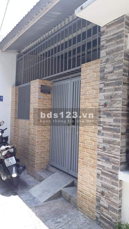Bán nhà đường Phan Huy Ích, phường 12, Quận Gò Vấp, khu dân cư đông đúc, giá tốt đầu tư