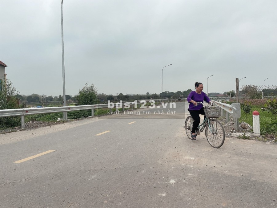 Bán đất Hoài Đức gần 60m giá nhỉnh 1 tỷ, ô tô đỗ cửa, 1 km ra Đại Lộ Thăng Long, sổ chính chủ