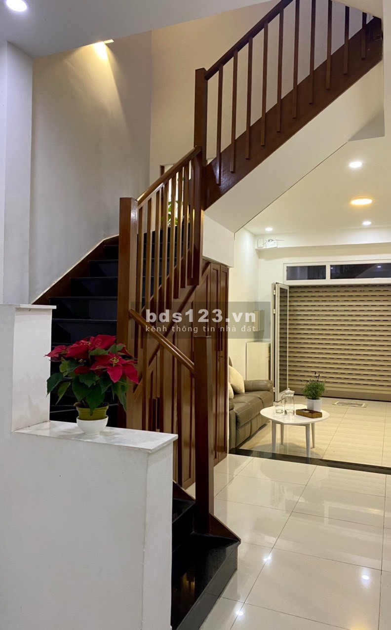 Cho thuê Nhà phố nguyên căn Nguyễn Duy Trinh Quận 9 giá cho thuê 10 triệu/tháng