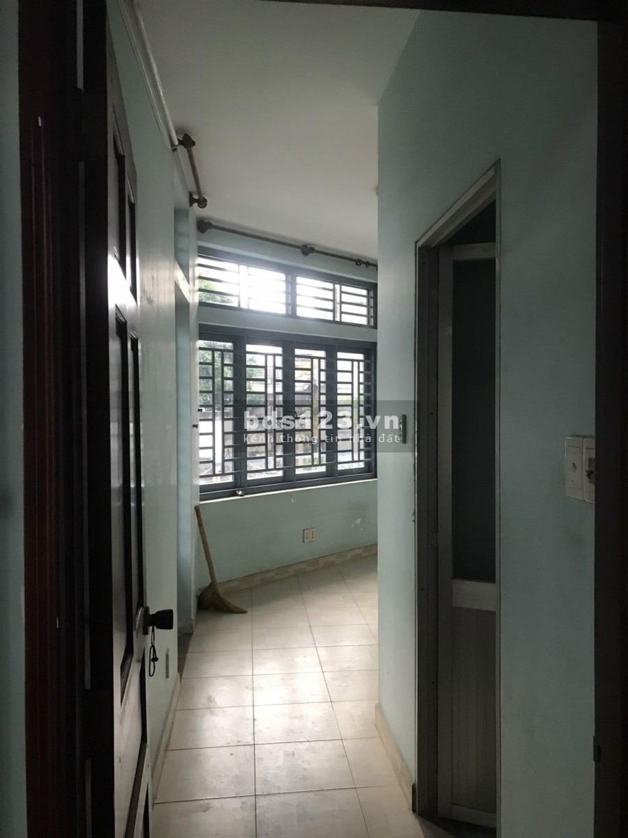 Cho thuê nhà nguyên căn Gò Vấp khu dân cư đường lớn, tiện kinh doanh, 3 tầng kiên cố