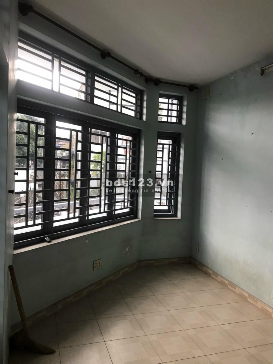 Cho thuê nhà nguyên căn Gò Vấp khu dân cư đường lớn, tiện kinh doanh, 3 tầng kiên cố