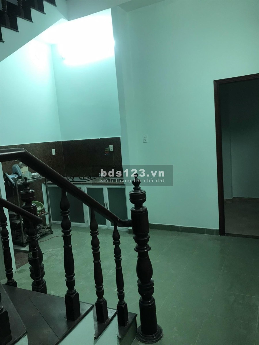 Cho thuê nhà nguyên căn Gò Vấp khu dân cư đường lớn, tiện kinh doanh, 3 tầng kiên cố
