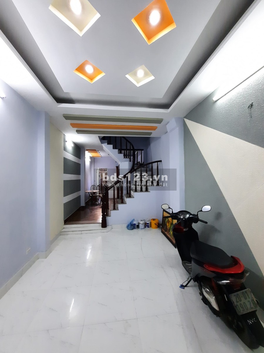Bán nhà phố Trương Định, Hoàng Mai, dt 40m, mt 3.8M, 4 Ngủ, nhà hai thoáng, nhỉnh 3 tỷ
