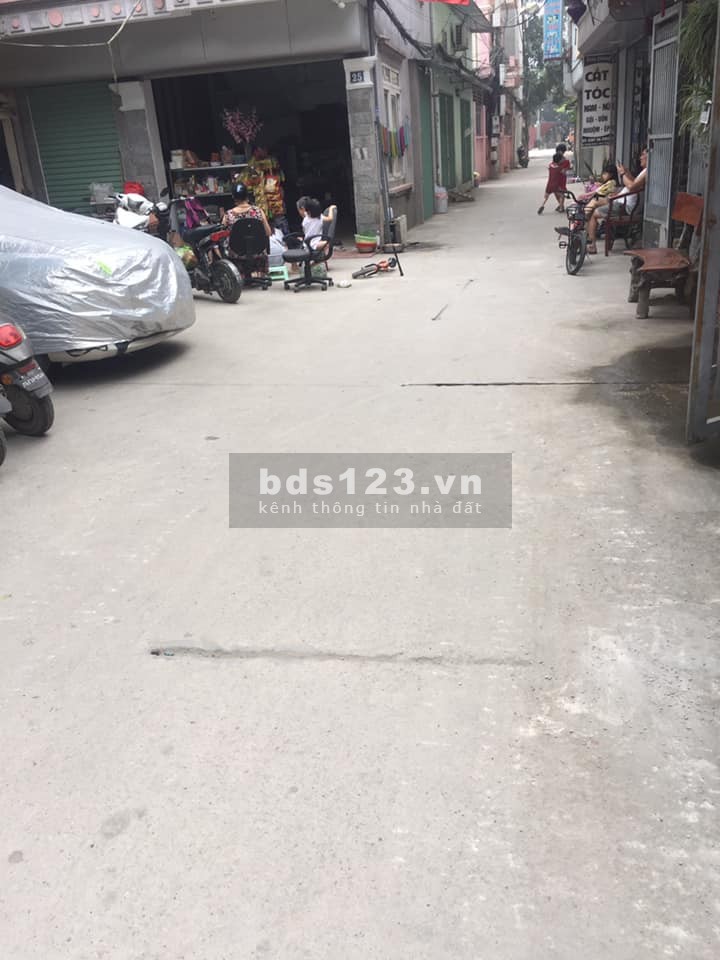 Cần bán nhà mặt phố Tứ Liên, Tây Hồ, giá bán chỉ 2x tỉ chính chủ bao sang tên công chứng