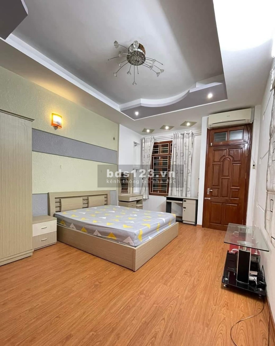 Cần bán nhà mặt phố Tứ Liên, Tây Hồ, giá bán chỉ 2x tỉ chính chủ bao sang tên công chứng