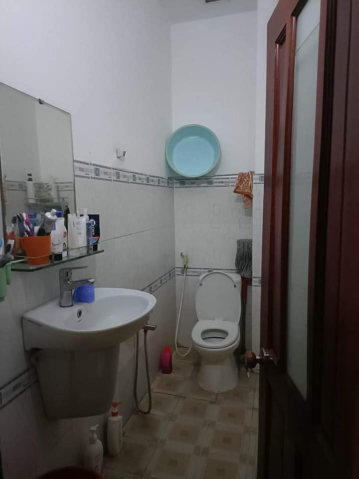 Bán nhà mặt tiền Tân Chánh Hiệp 13 Quận 12 giá 4 tỉ 6 vị trí đắc địa, liên hệ 0763727422