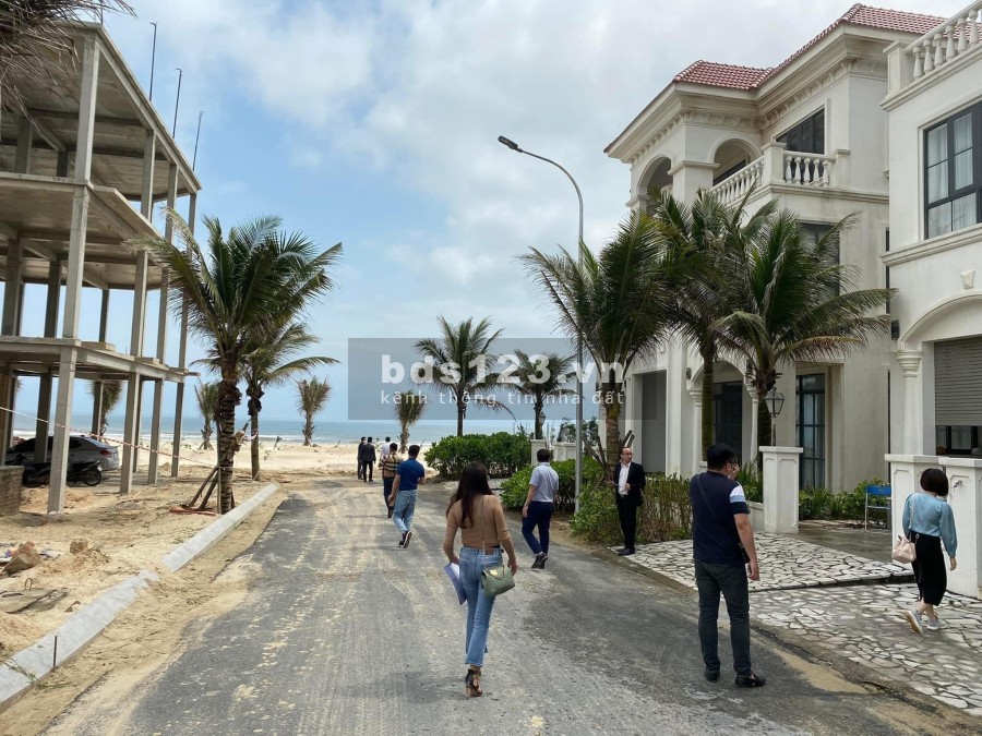 Cần bán biệt thự biển giá 5 tỷ FLC Quảng Bình liên hệ 0914600568, pháp lý chính chủ, giá tốt