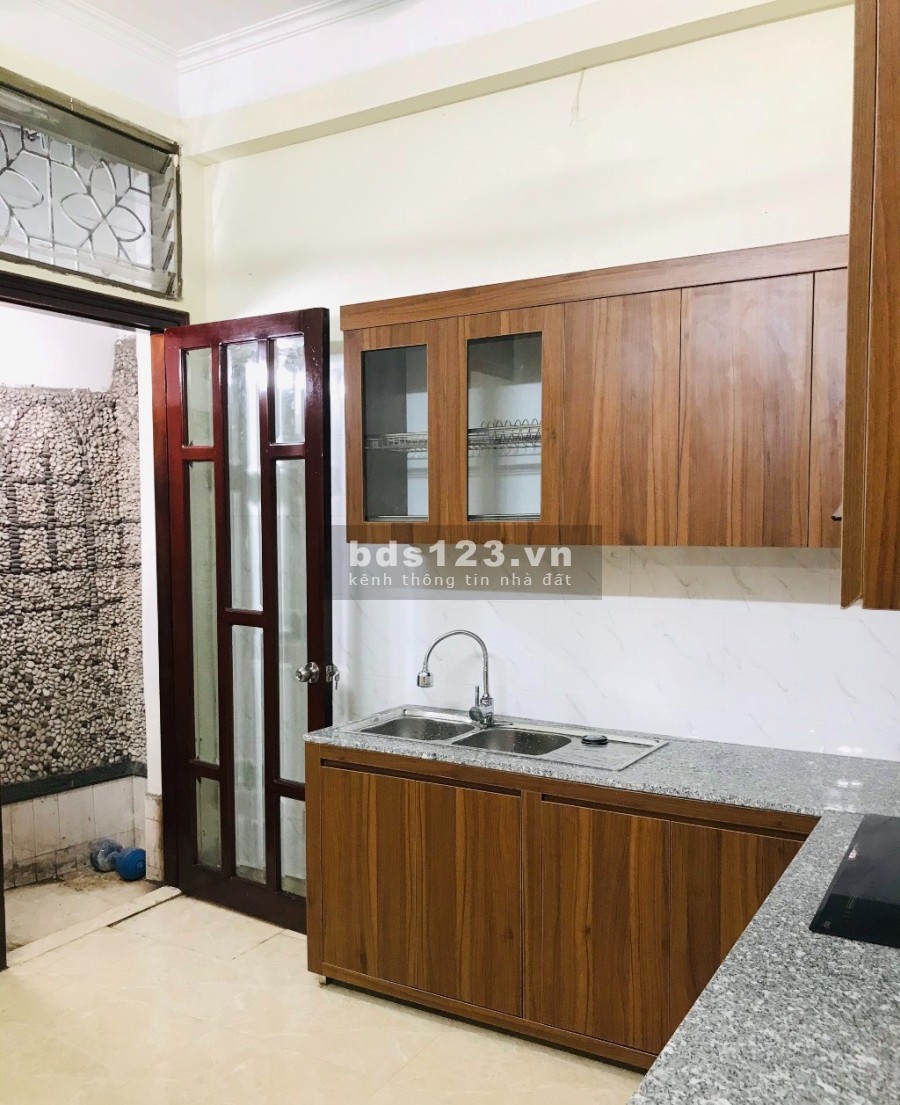 Bán Nhà Phan Đăng Lưu, Hải Châu diện tích sử dụng 92m2, Đường 7.5m, KD đỉnh, giá tốt.