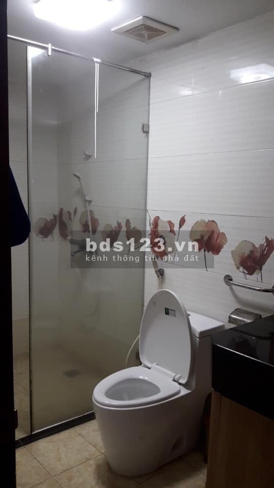 Cho thuê nhà tại Hoàng Văn Thái liên hệ 0961440591, diện tích 76m2, 3 tầng đúc an ninh