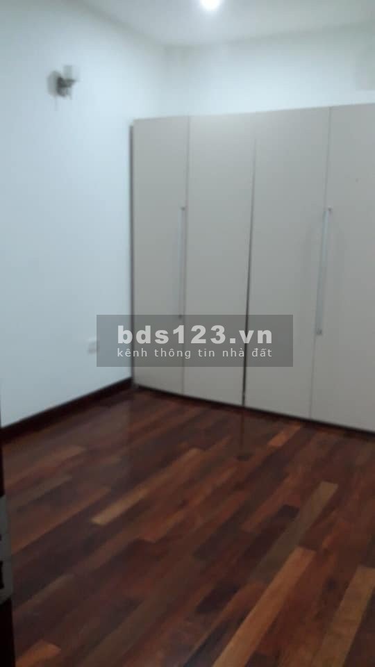 Cho thuê nhà tại Hoàng Văn Thái liên hệ 0961440591, diện tích 76m2, 3 tầng đúc an ninh