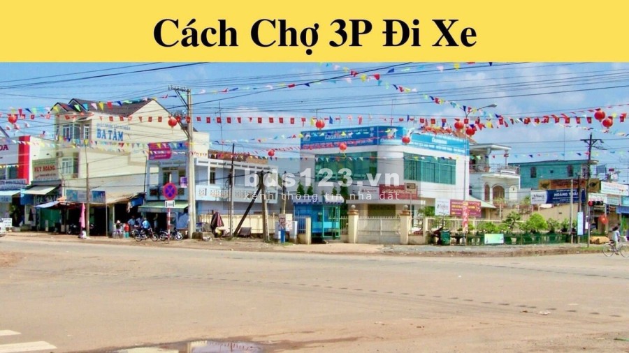 Đất nền Bình Phước giá rẻ, sổ sẵn, 100m thổ cư tiện ích đầy đủ, giá tốt, chiết khấu cao