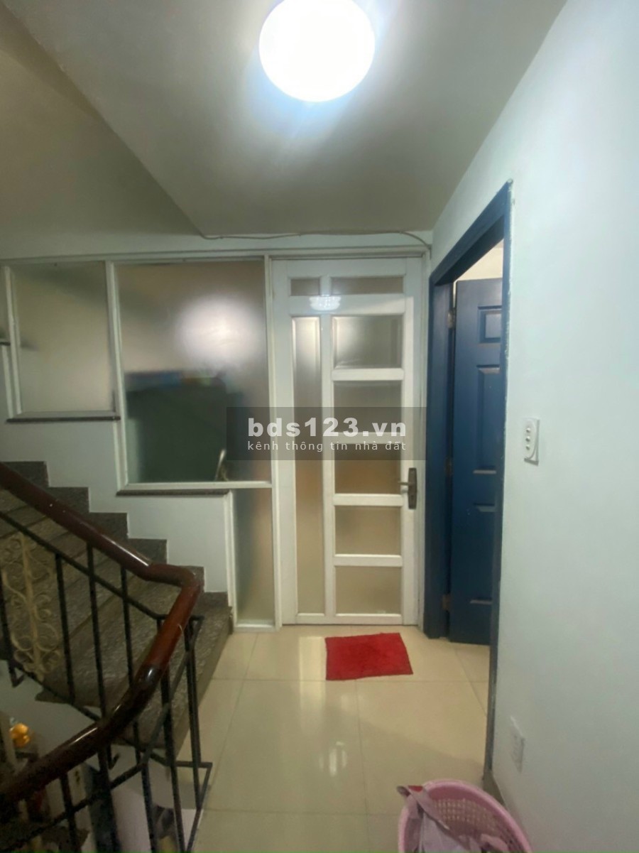 Bán gấp giảm 600 triệu, nhà riêng 3 lầu 5x10m, hẻm xe hơi 5m phường An Lac, Quận Bình Tân.