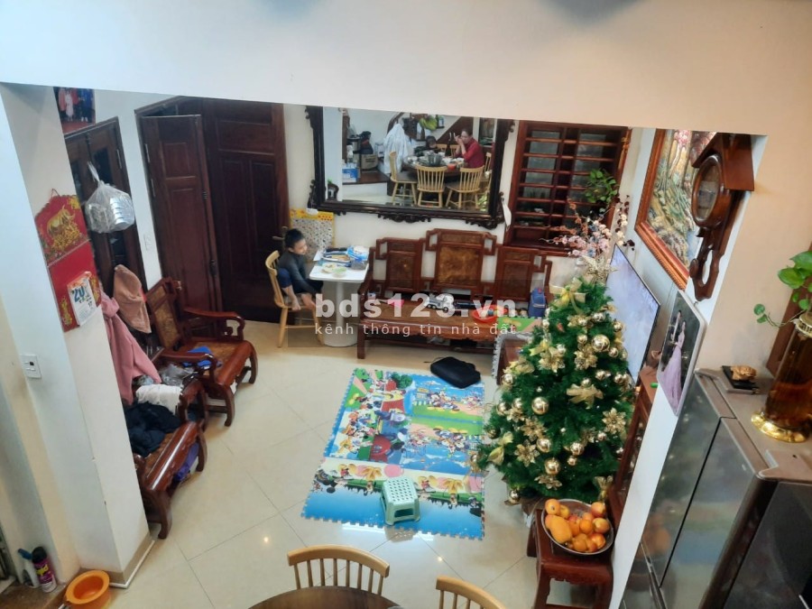 Nhà Tôn Đức Thắng 3 thoáng diện tích sử dụng 40m2 4 tầng, giá 3.2 tỷ sổ đỏ chính chủ
