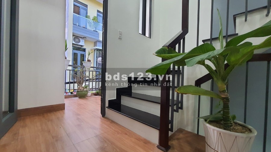Chỉ một căn duy nhất, nhà mới, hẻm xe hơi Nguyễn Công Trứ, giá chỉ 4,3 tỷ, lh 0914206979