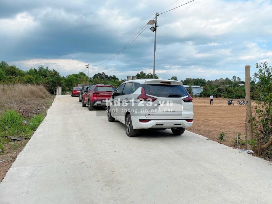 Bán đất khu công nghiệp bàu Xéo chỉ với hơn 300 triệu/lô, pháp lý chính chủ, tiện ích đủ