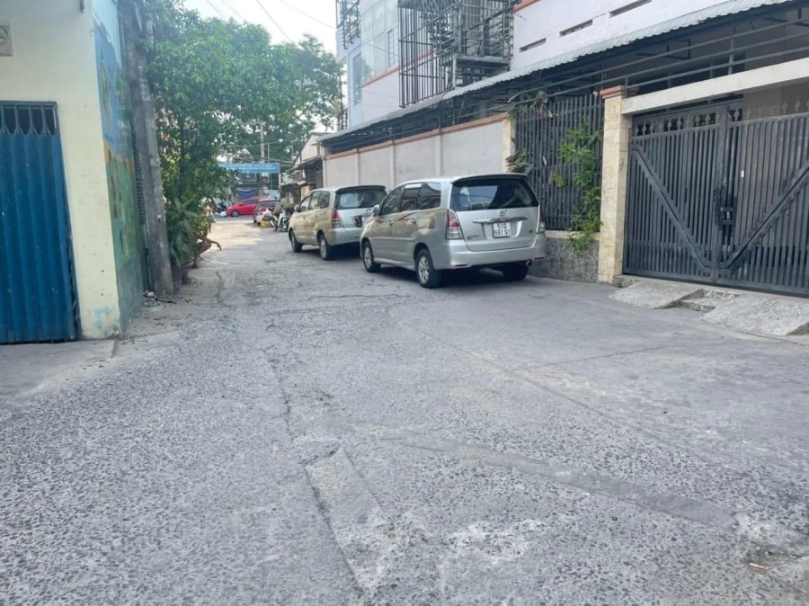 Bán nhà Quận 8, nhà hẻm xe hơi Dương Bá Trạc phường 1, hướng tốt 5.35 tỷ, sổ sẵn