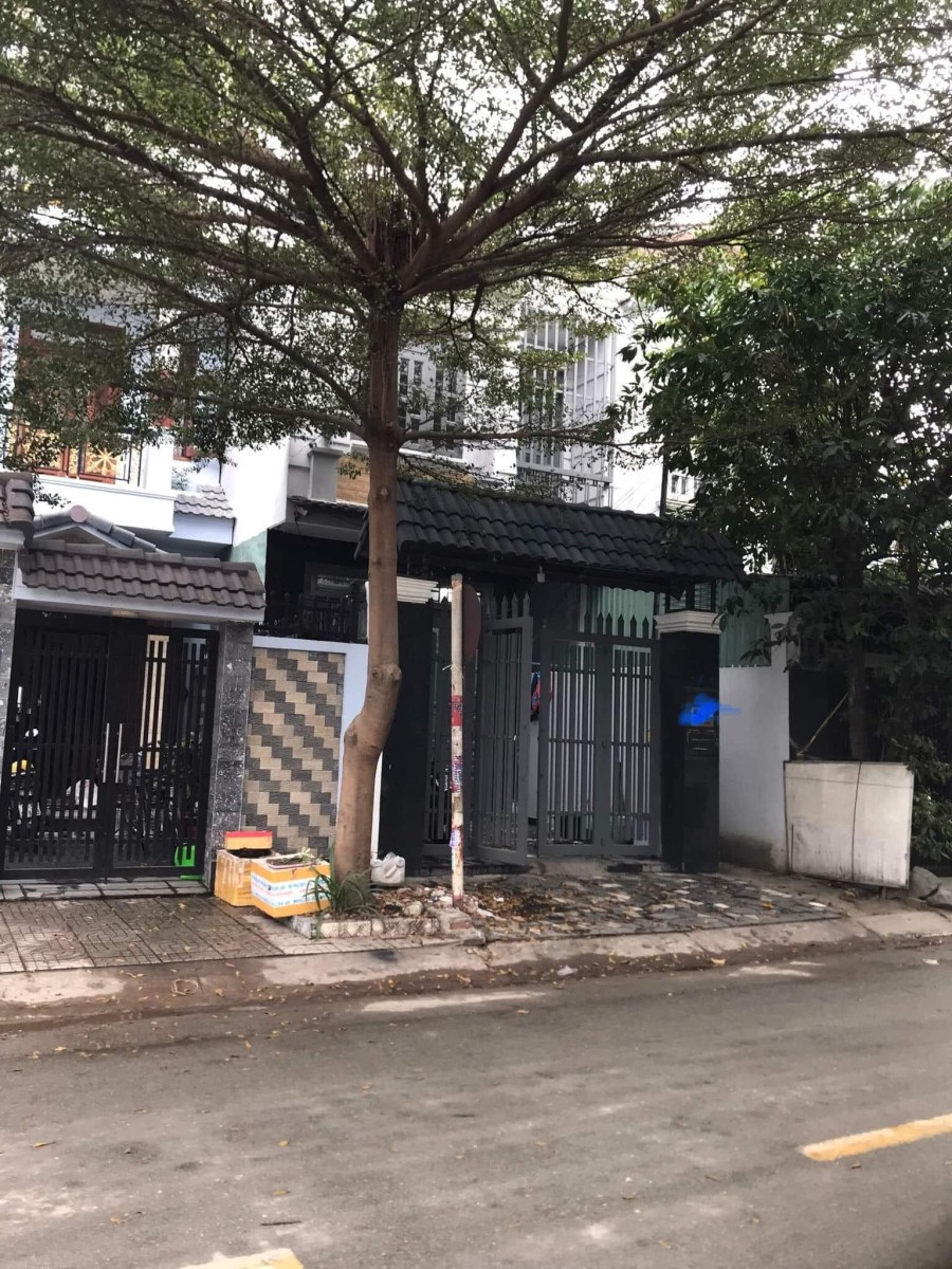 Chính chủ gửi bán nhà sổ hồng riêng dt 140m2, giá 7.4 tỷ đường Võ Thị Thừa. An Phú Đông Quận 12